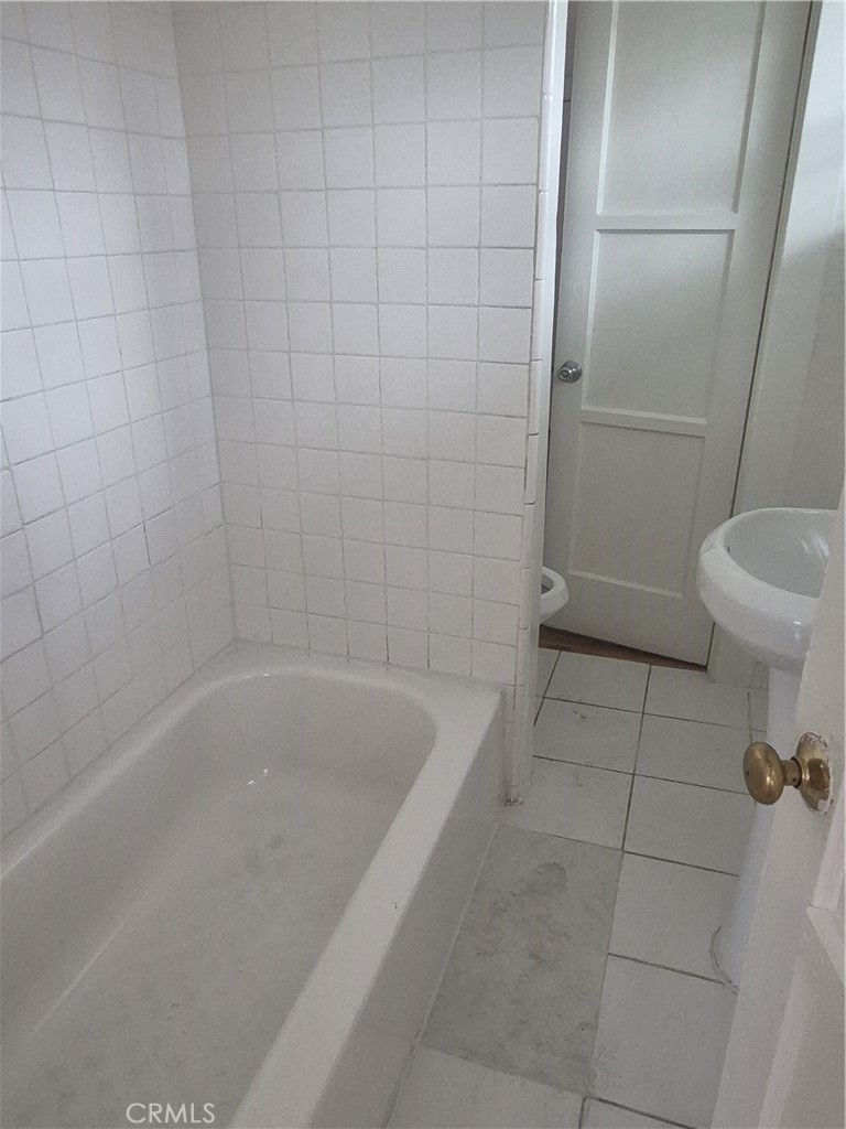 5856 S Olive Property Photo 26