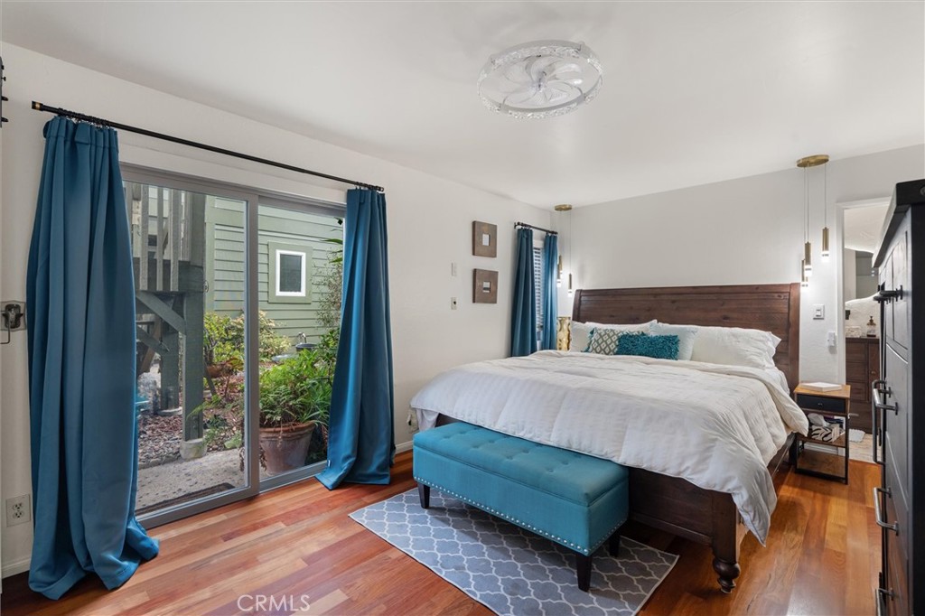 412 Manhattan Avenue Property Photo 8