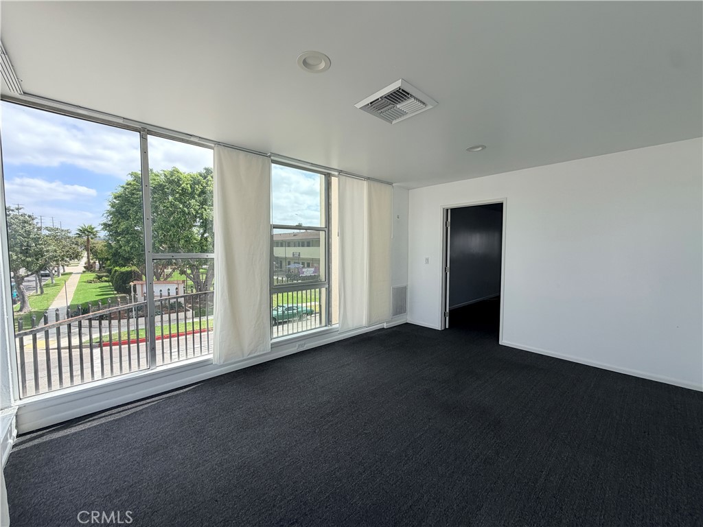 2602 W Imperial Highway B Property Photo 7