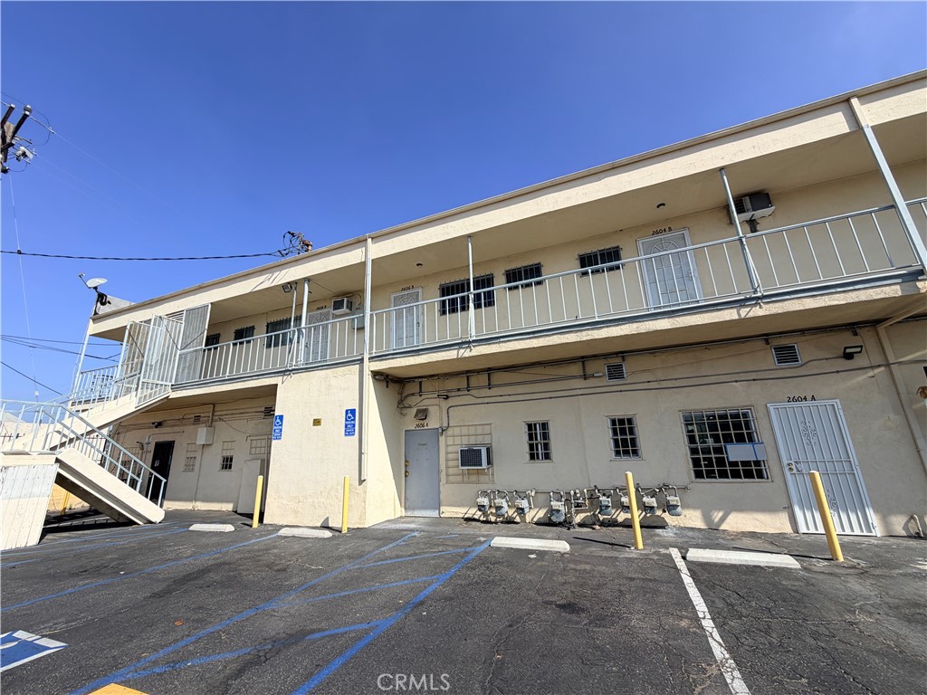 2602 W Imperial Highway B Property Photo 10