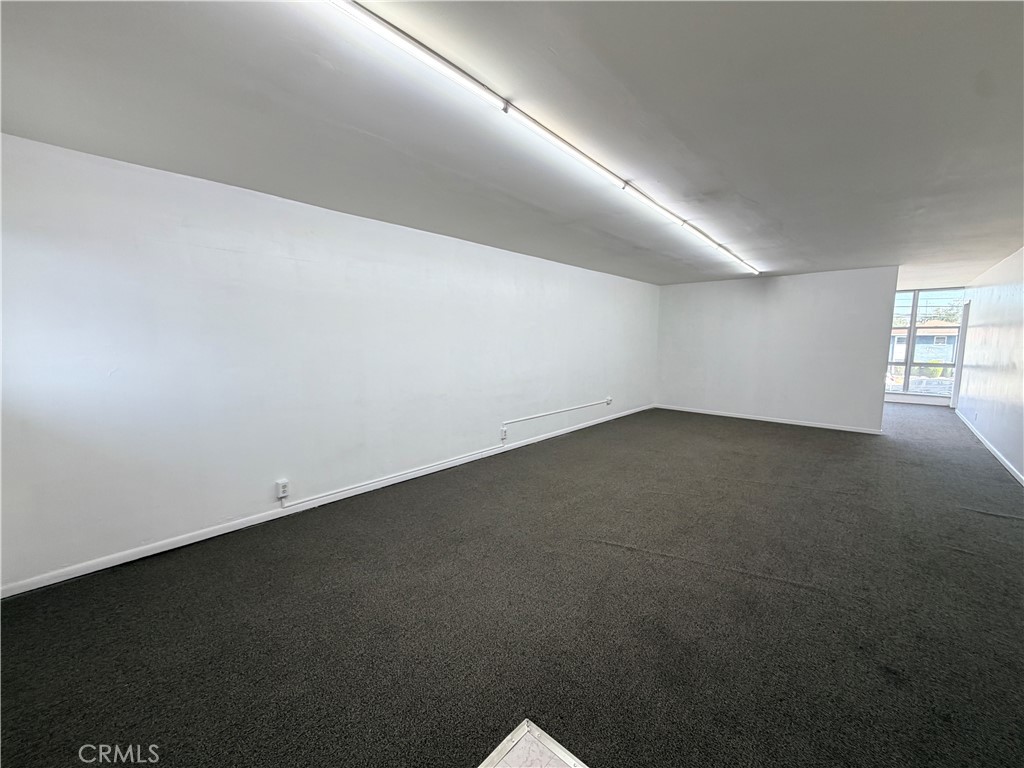 2610 W Imperial Highway B Property Photo 3