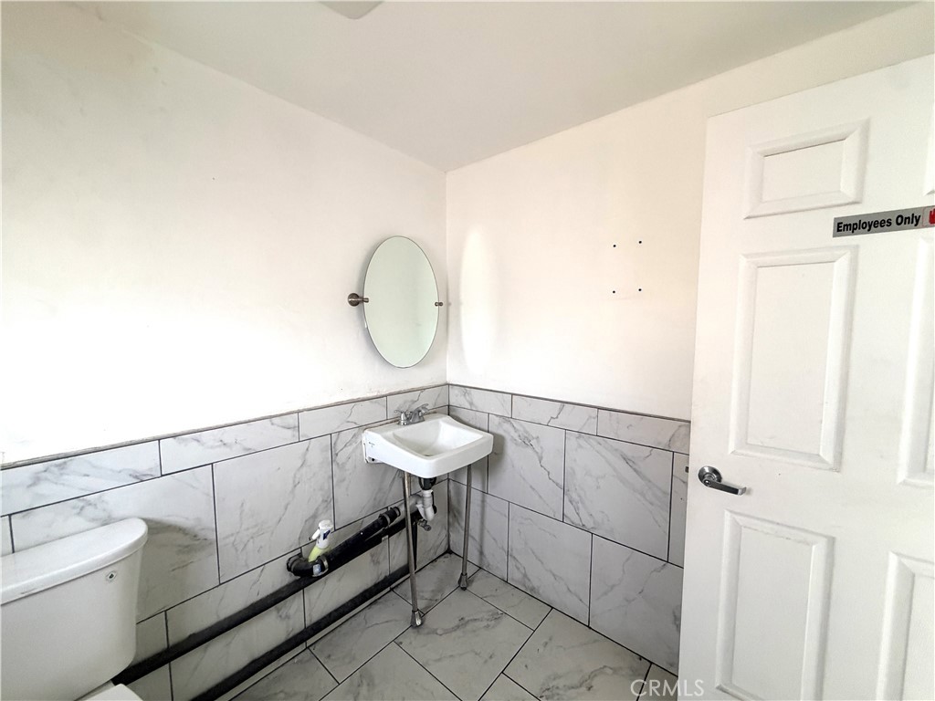 2608 W Imperial Highway A Property Photo 7