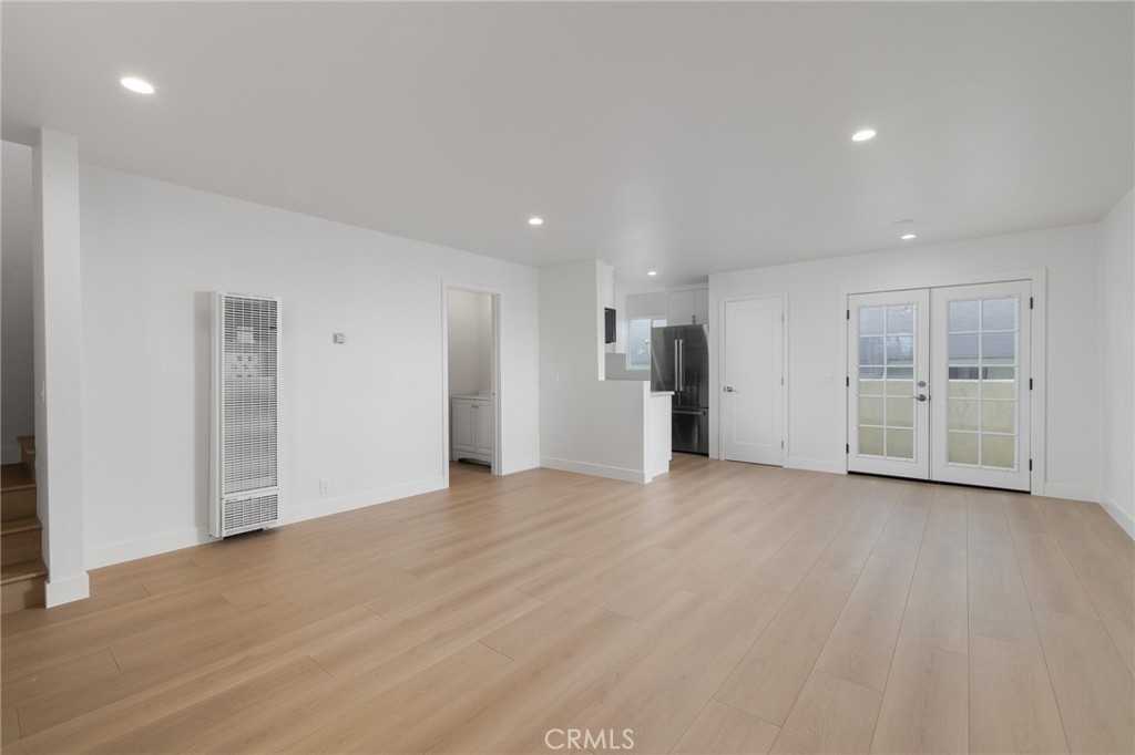 216 Sheldon Street 2 Property Photo 2