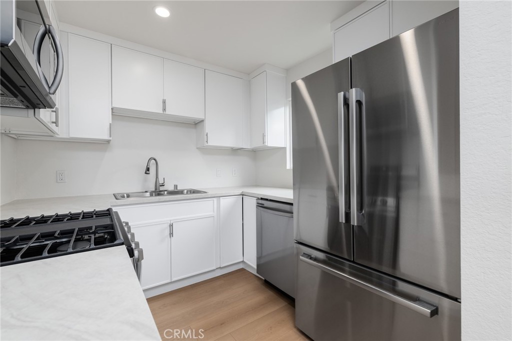 216 Sheldon Street 2 Property Photo 8