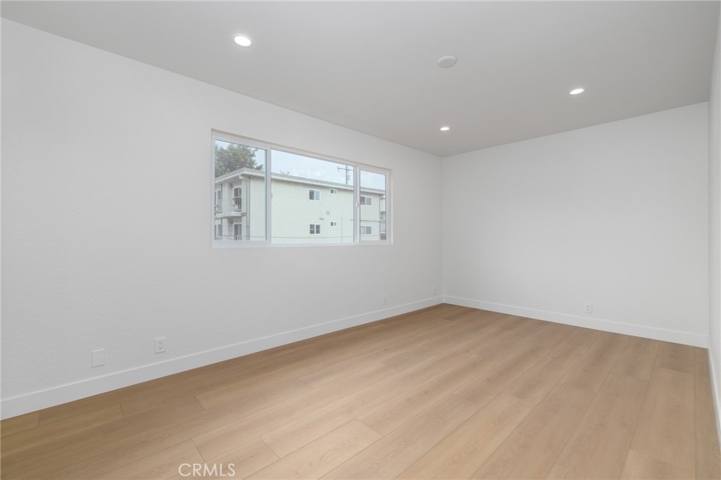 216 Sheldon Street 2 Property Photo 11