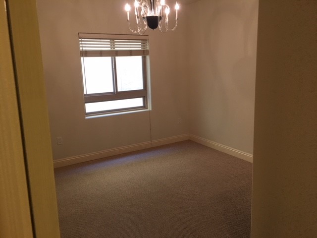 366 W 8th Street 34 Property Photo 19