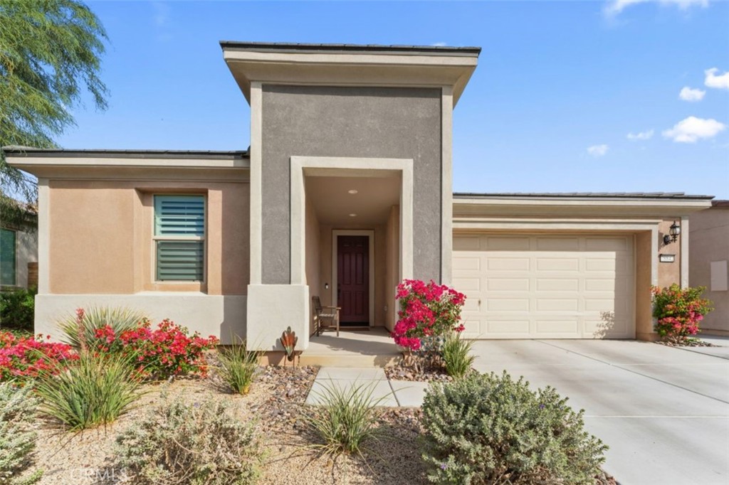 78842 Ballare Property Photo 1