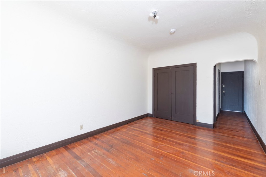 1116 Sartori Avenue 211 Property Photo 3