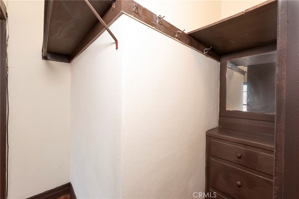 1116 Sartori Avenue 211 Property Photo 9