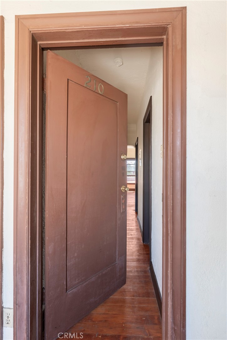 1116 Sartori Avenue 211 Property Photo 13