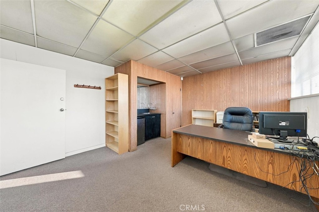 1451 Santa Fe Avenue Property Photo 13