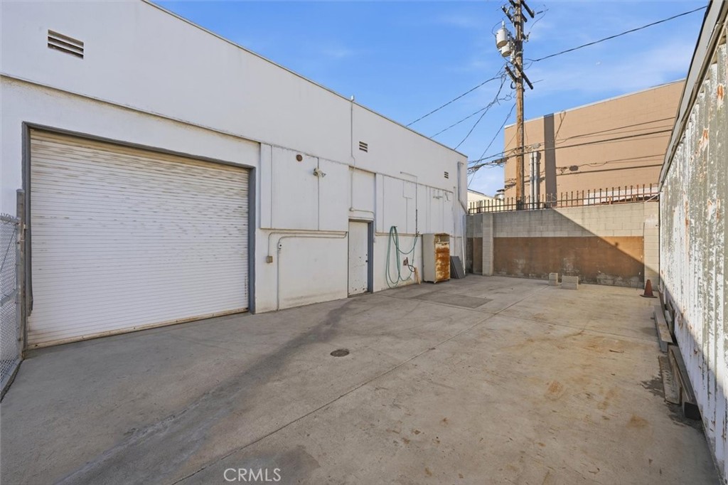1451 Santa Fe Avenue Property Photo 27
