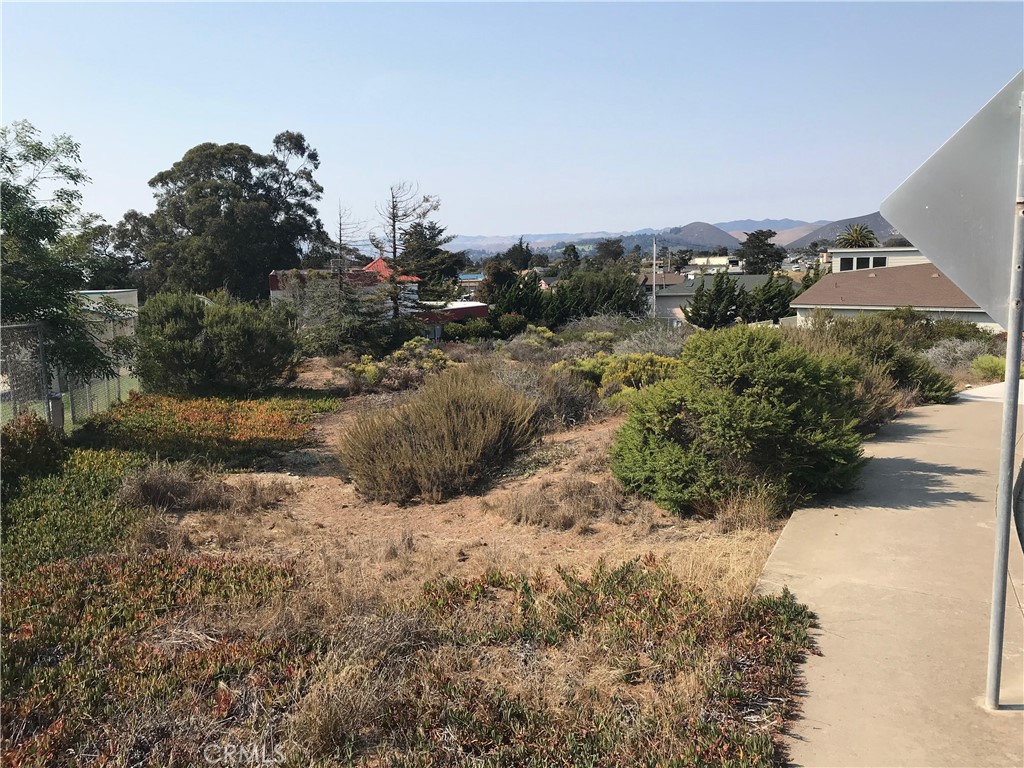 2245 2255 Bayview Heights Drive Property Photo 1