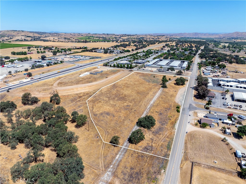 6229 Monterey Road Property Photo 4