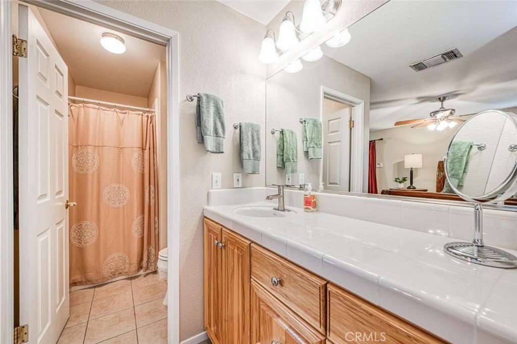 1098 S Rainbow Avenue Property Photo 49