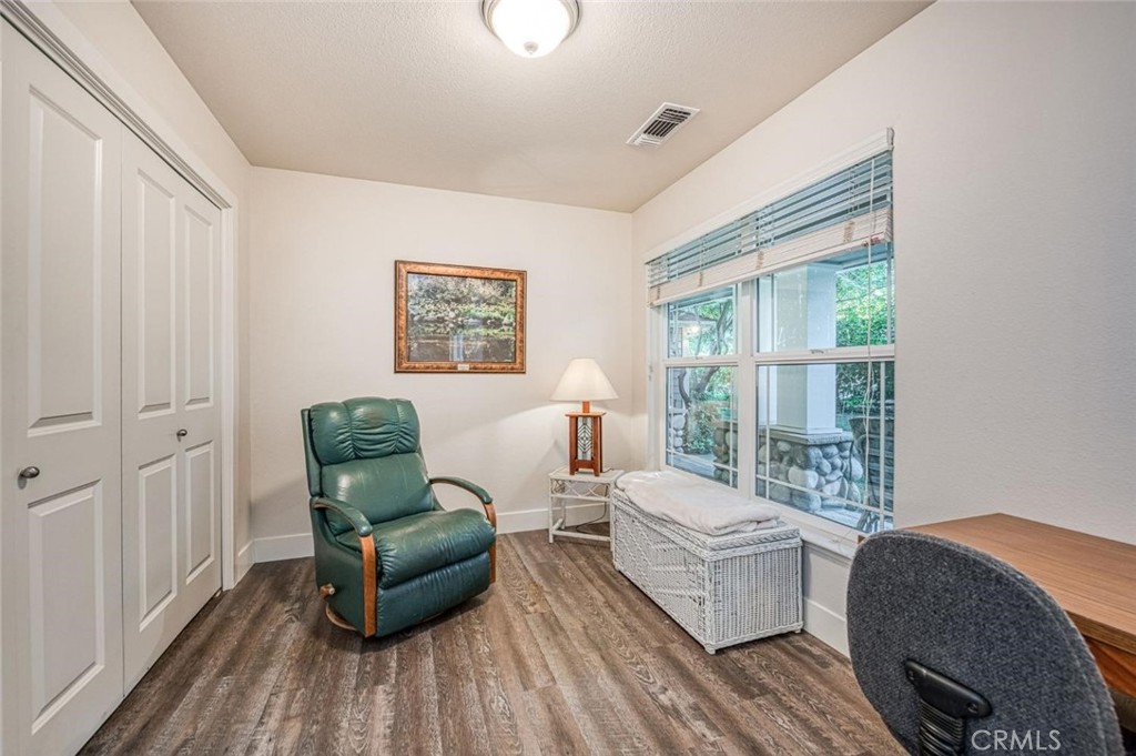 1098 S Rainbow Avenue Property Photo 60