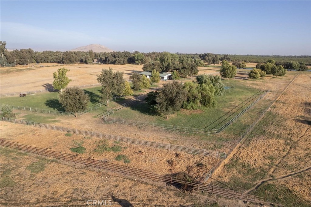 1098 S Rainbow Avenue Property Photo 67