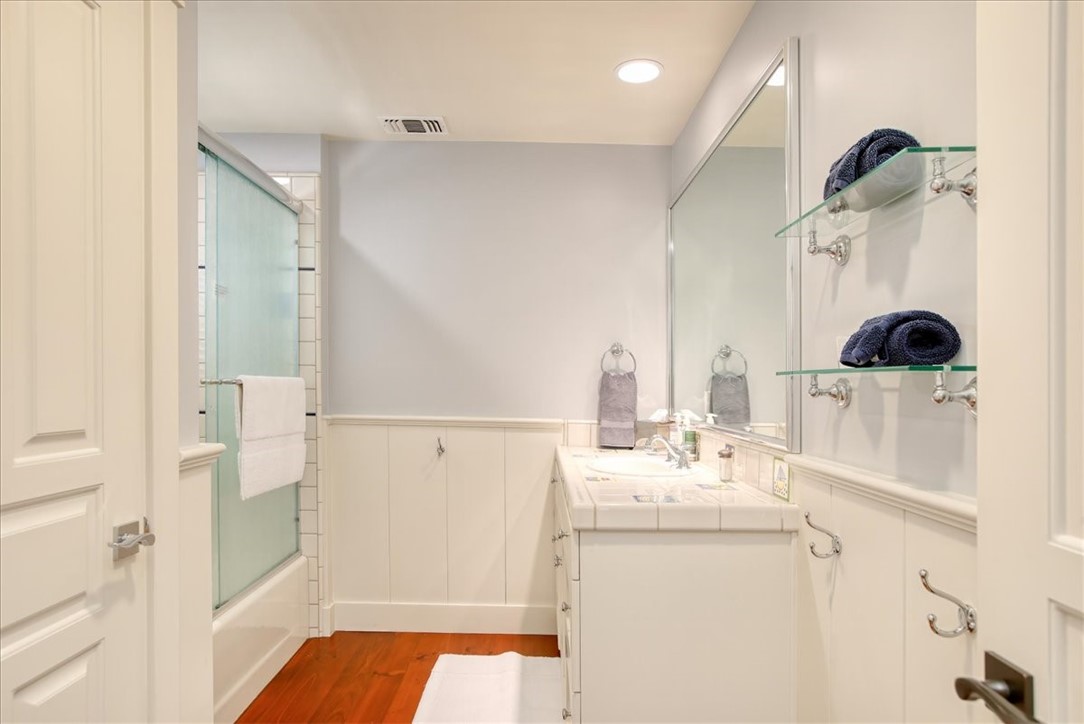 404 Huntington Road Property Photo 54