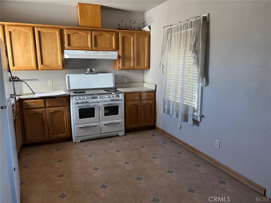 225 E Kings Street Property Photo 21