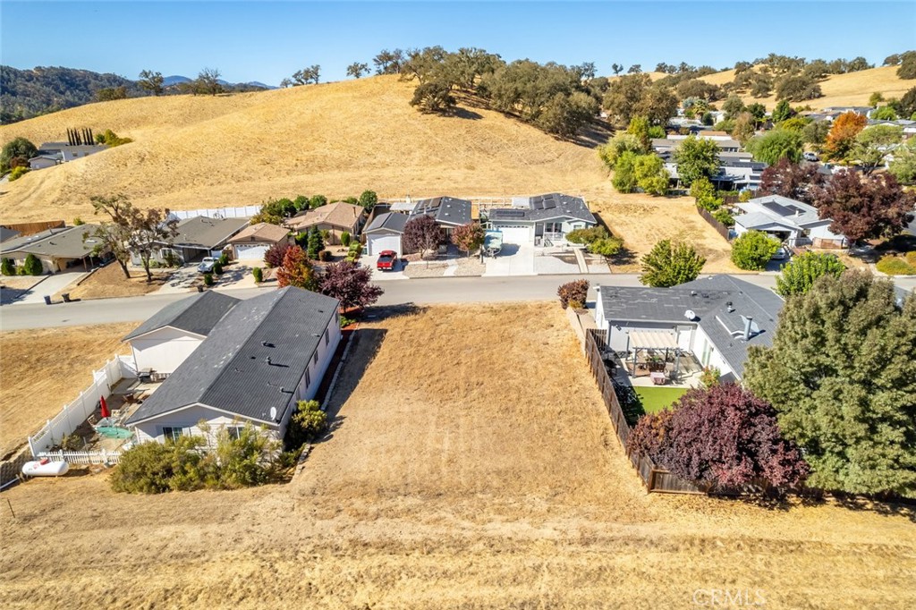 2478 Barn Road Property Photo 1