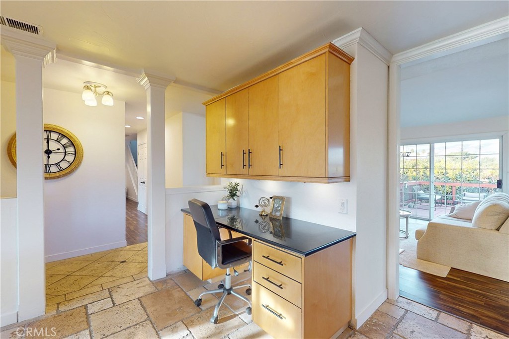 6001 Joan Place Property Photo 7