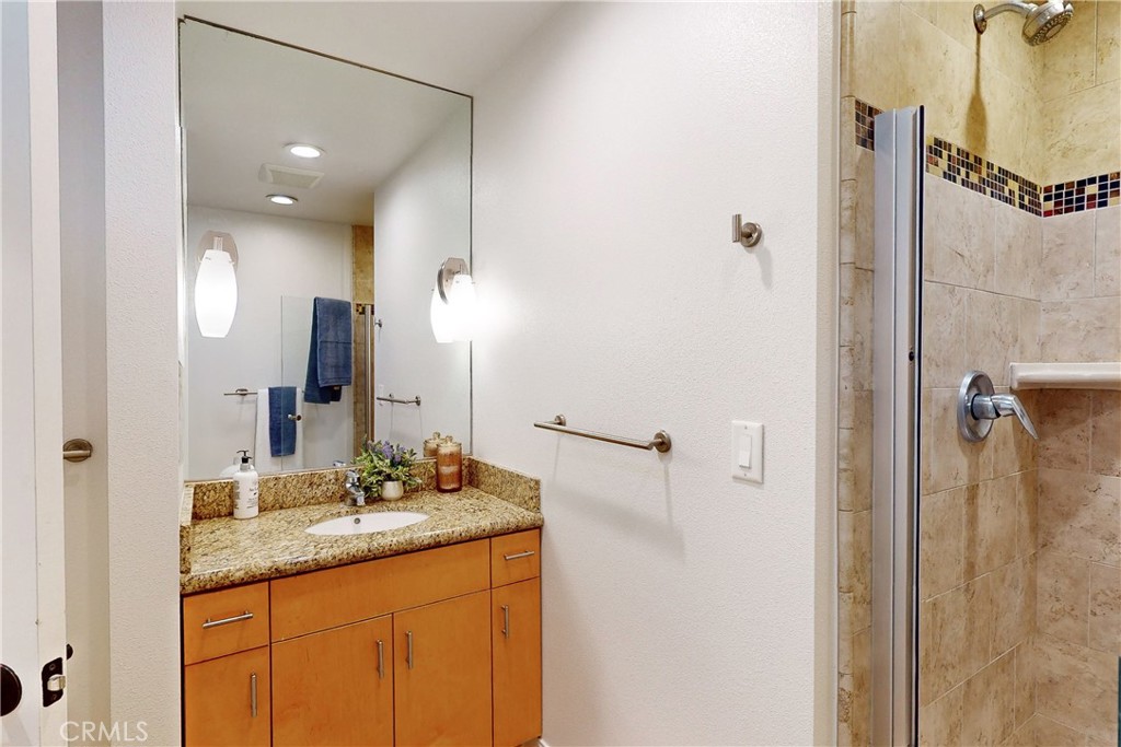 6001 Joan Place Property Photo 17