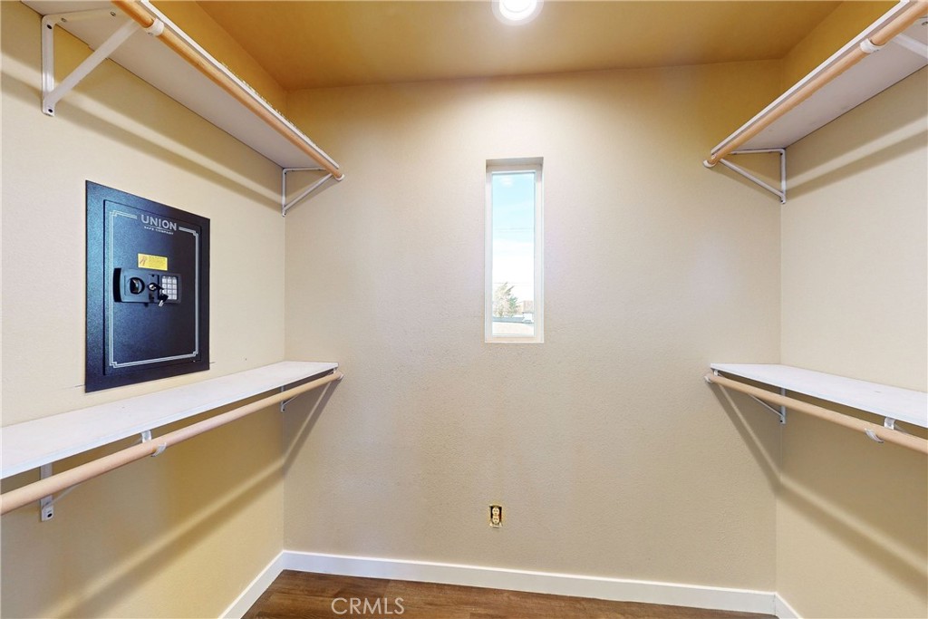 6001 Joan Place Property Photo 26
