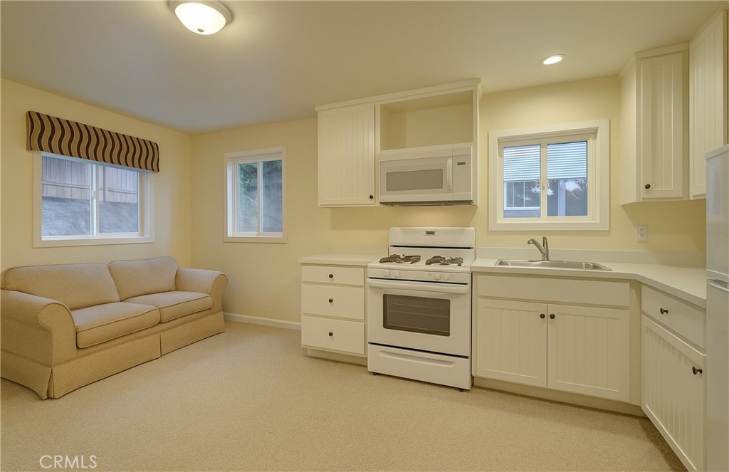 6001 Joan Place Property Photo 31
