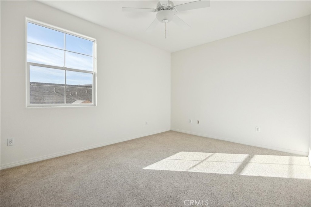 854 Tarragon Lane 1307 Property Photo 12