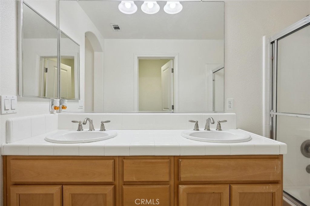 854 Tarragon Lane 1307 Property Photo 20