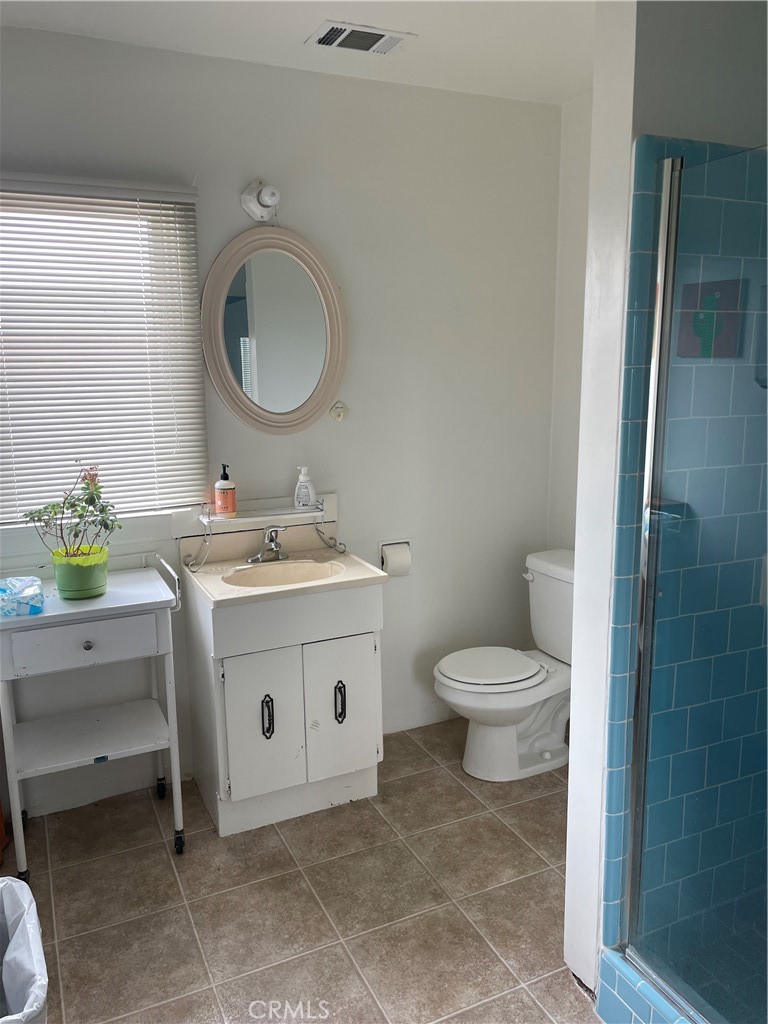 154 Traffic Way Property Photo 3