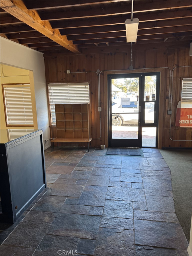 1305 2nd Street Property Photo 9