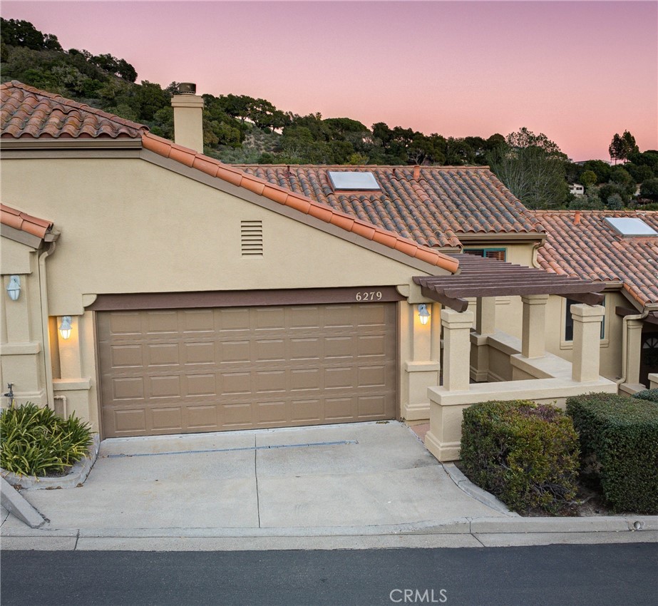 6279 Twinberry Circle 7 Property Photo 1
