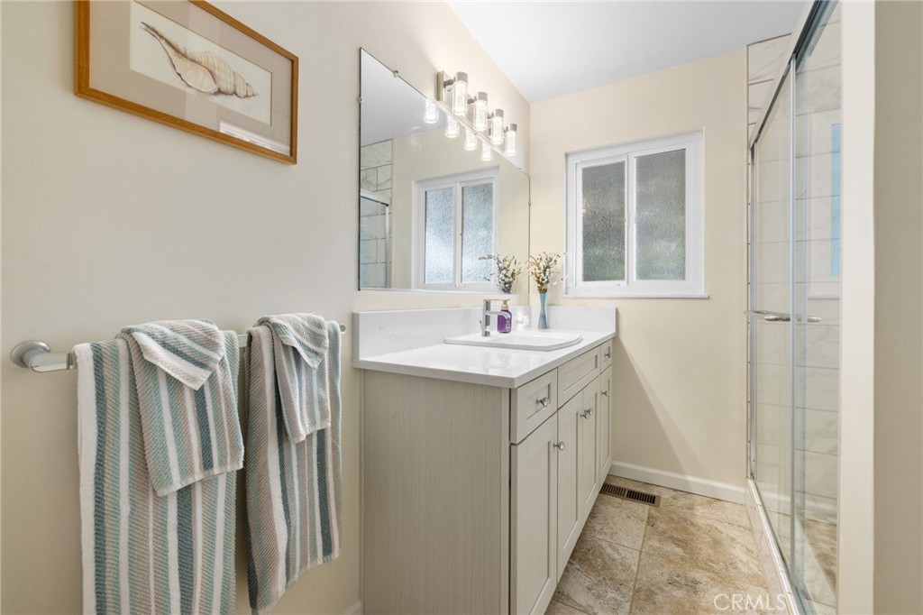 855 Olive Street Property Photo 18