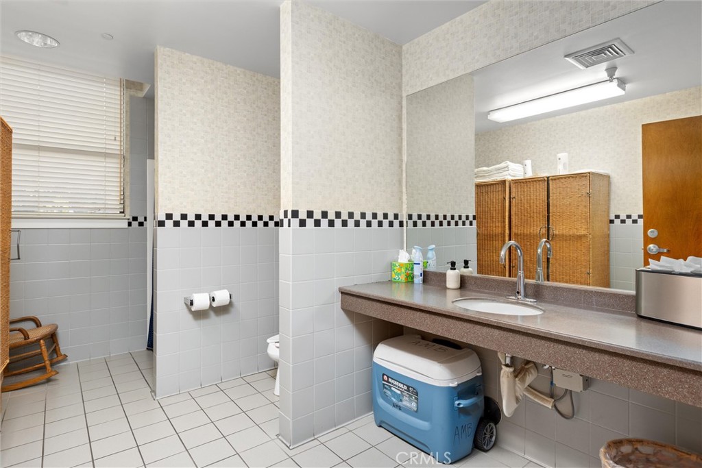 1102 Laurel Lane Property Photo 16