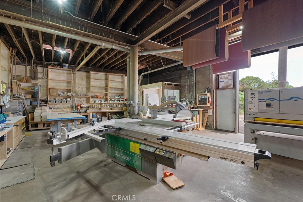 1140 Allesandro Street Property Photo 7