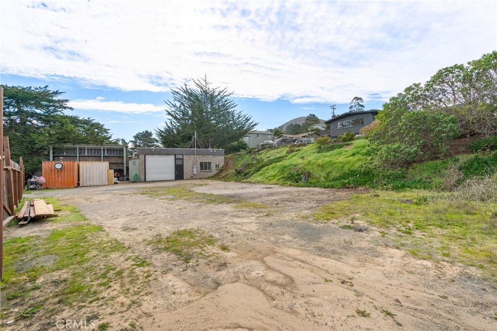1140 Allesandro Street Property Photo 12