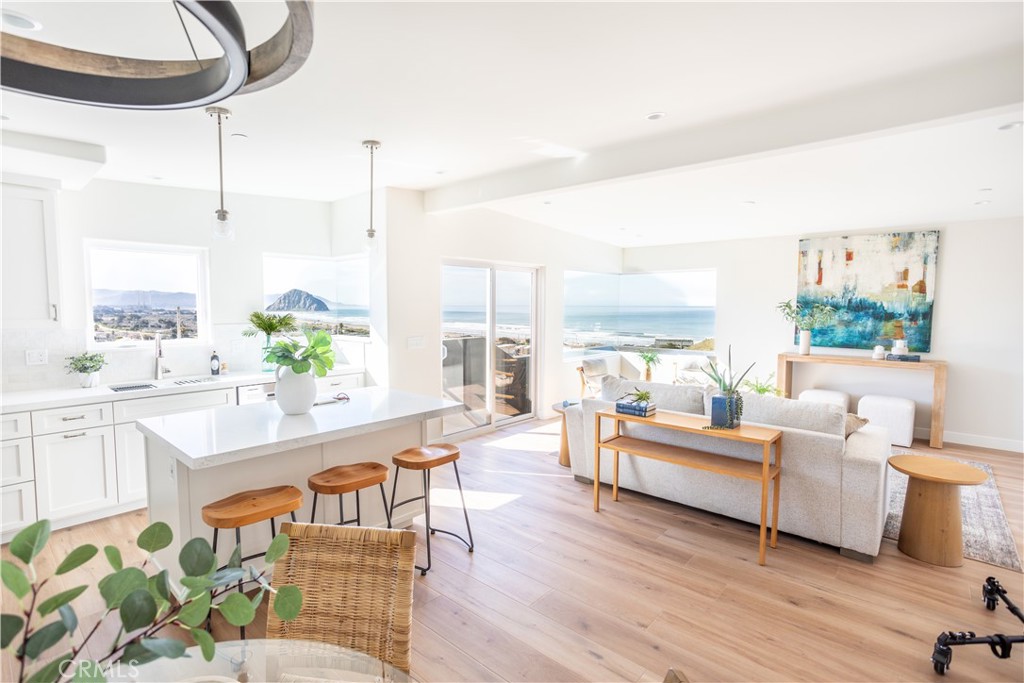548 Blanca Street Property Photo