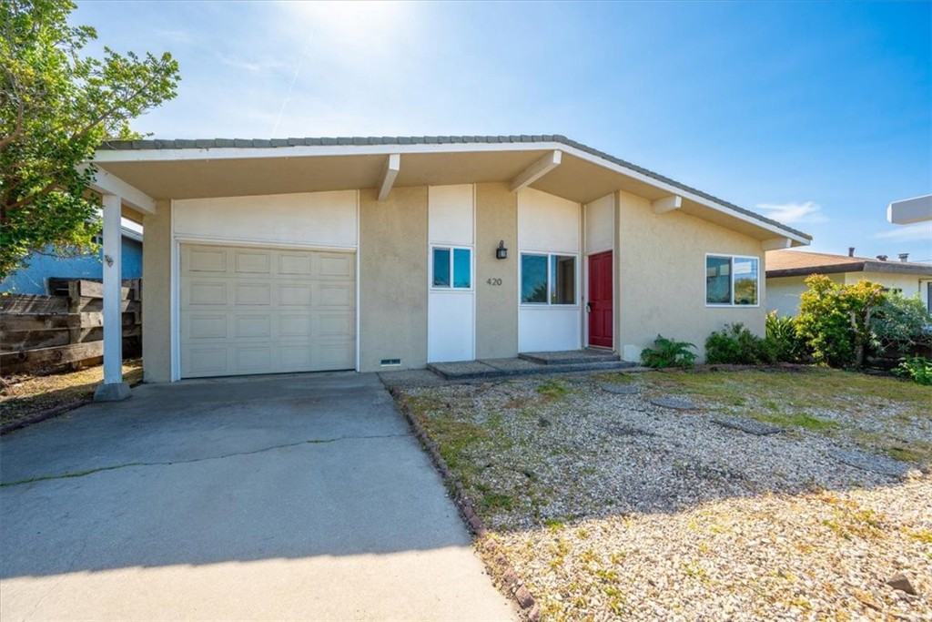 420 Nevis Street Property Photo