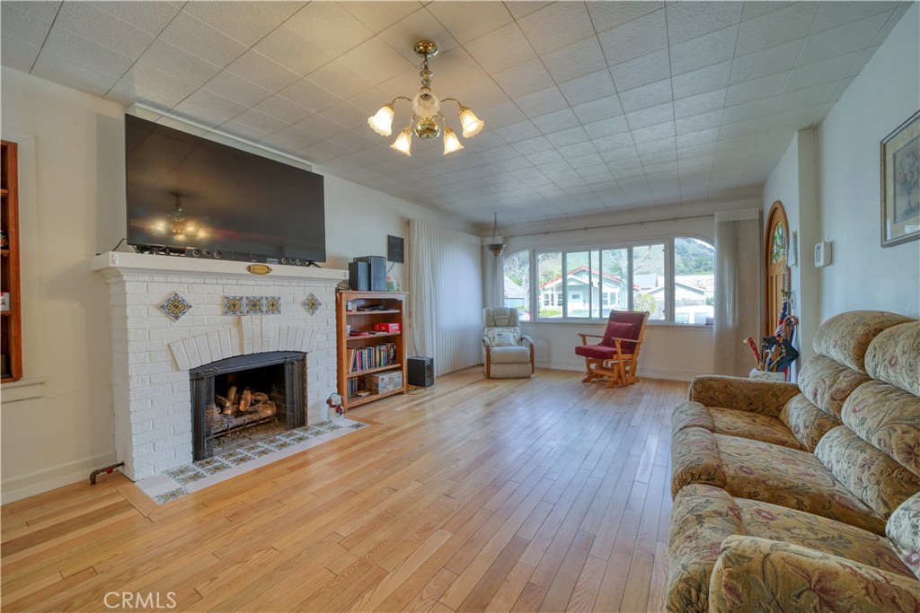 389 Pismo & 1417 Carmel Property Photo 6