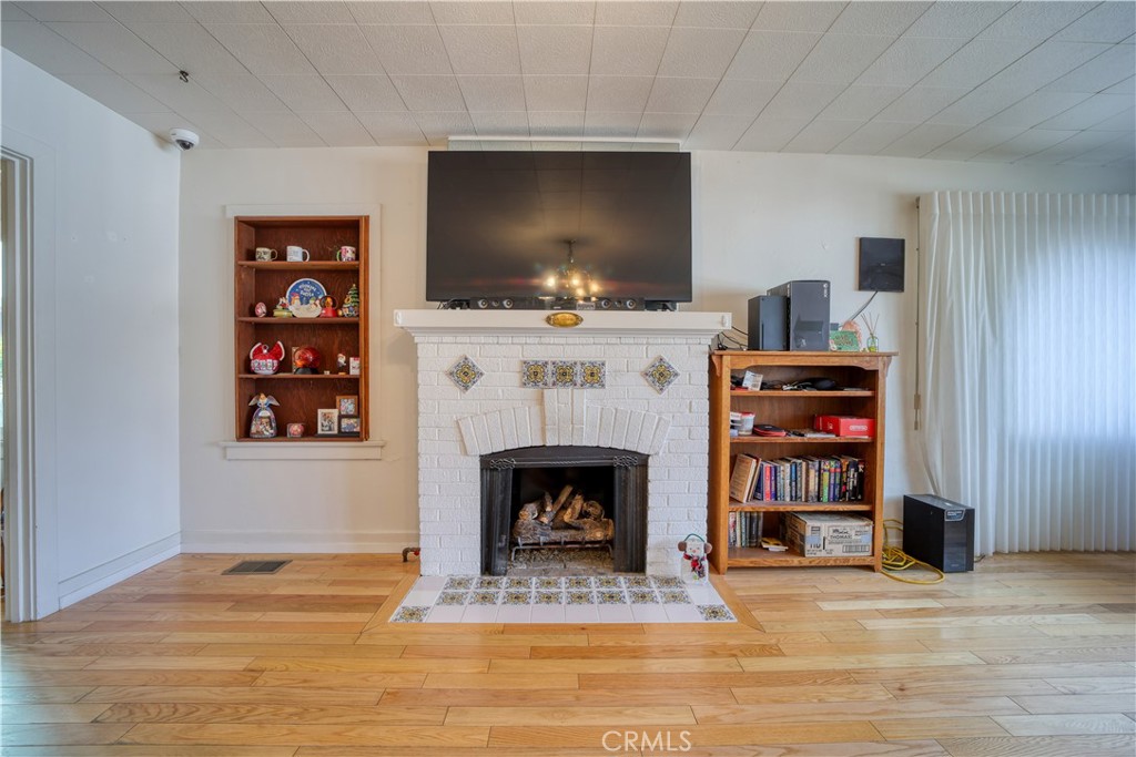 389 Pismo & 1417 Carmel Property Photo 7