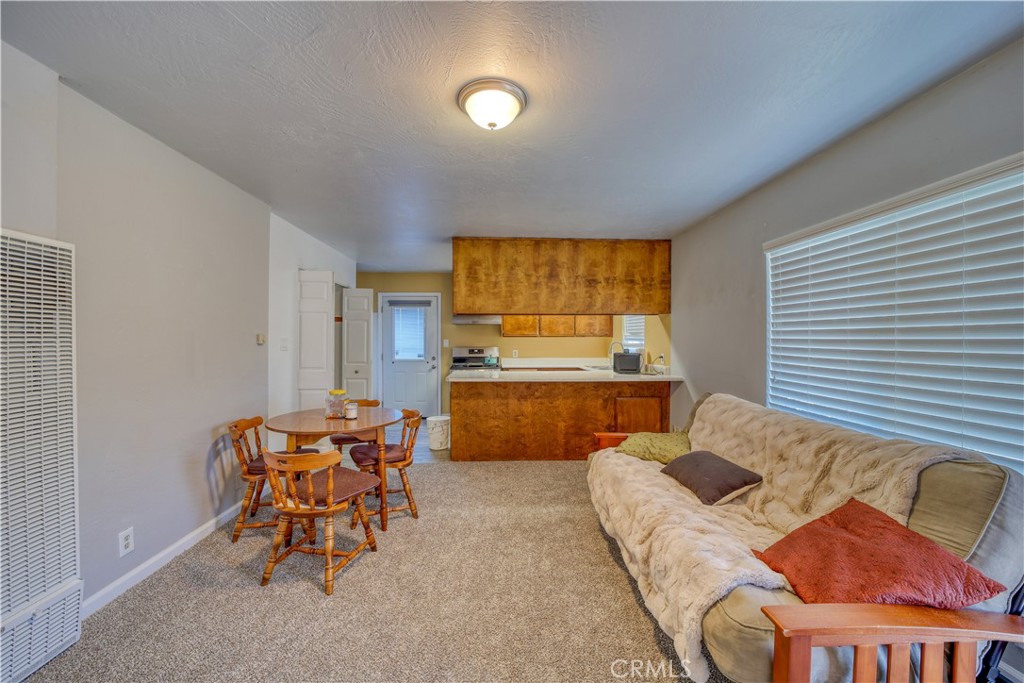 389 Pismo & 1417 Carmel Property Photo 27