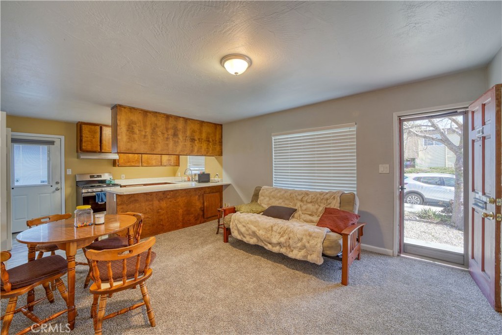 389 Pismo & 1417 Carmel Property Photo 28