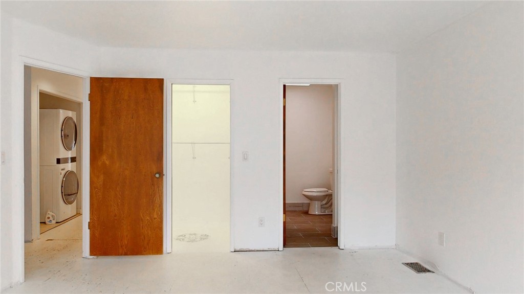 786 Main Street Property Photo 28