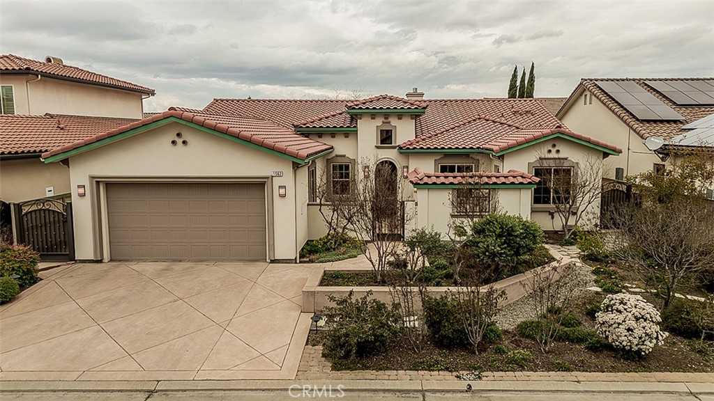 1562 N Empire Lane Property Photo