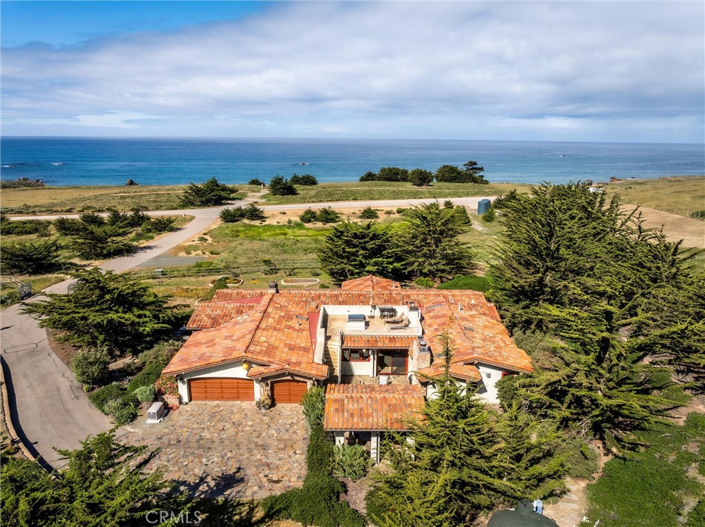 295 Via Piedras Blancas