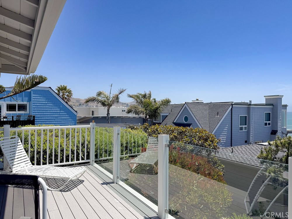 557 Lucerne St. Property Photo 3