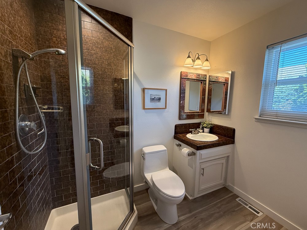 557 Lucerne St. Property Photo 25