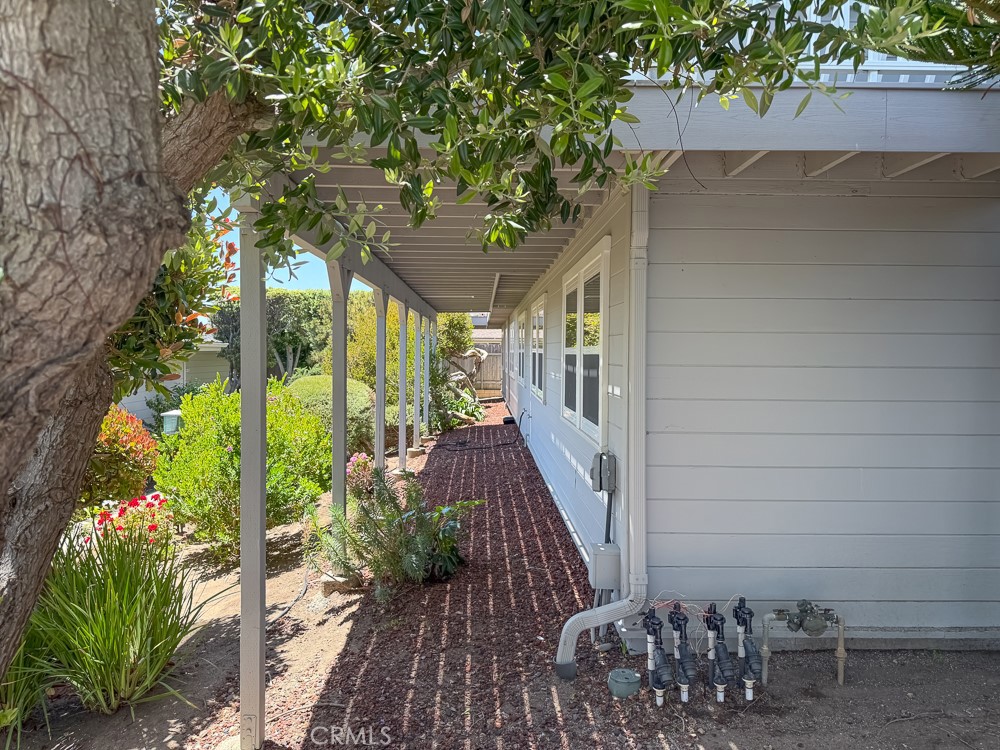 557 Lucerne St. Property Photo 29