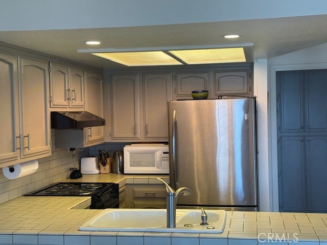 557 Lucerne St. Property Photo 50